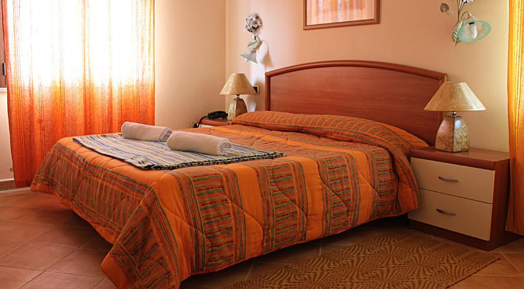 B&B Sotto Le Stelle Vacanze Bari Sardo Bilik gambar